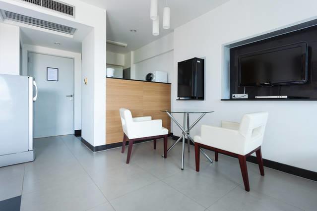Galare Thong Tower Aparthotel Chiang Mai Exterior photo