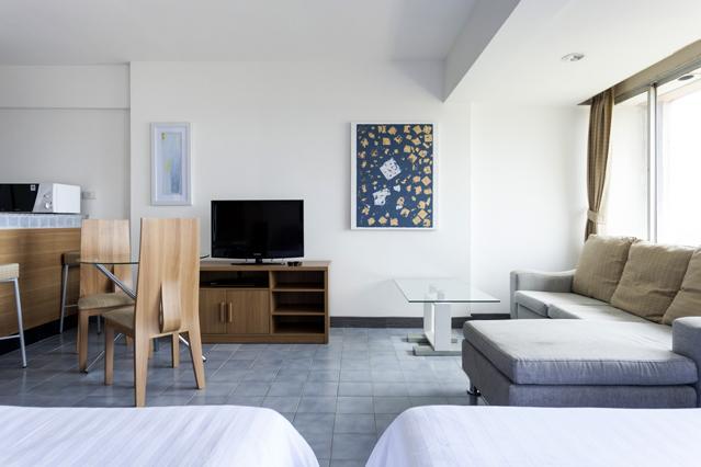 Galare Thong Tower Aparthotel Chiang Mai Exterior photo